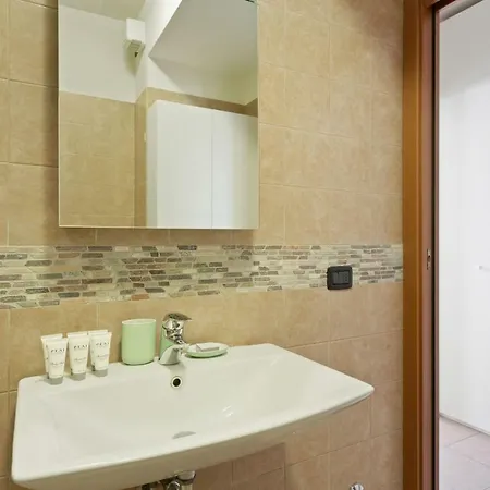 Navigli Area Modern Studio Apartment Milan